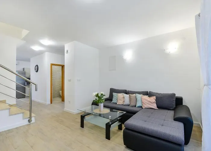 فيلة With Roof Terrace 50 Meters From The Beach- By Ta Leut Agency
