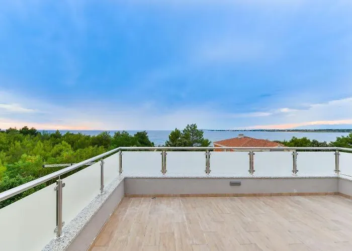 With Roof Terrace 50 Meters From The Beach- By Ta Leut Agency * زاتون