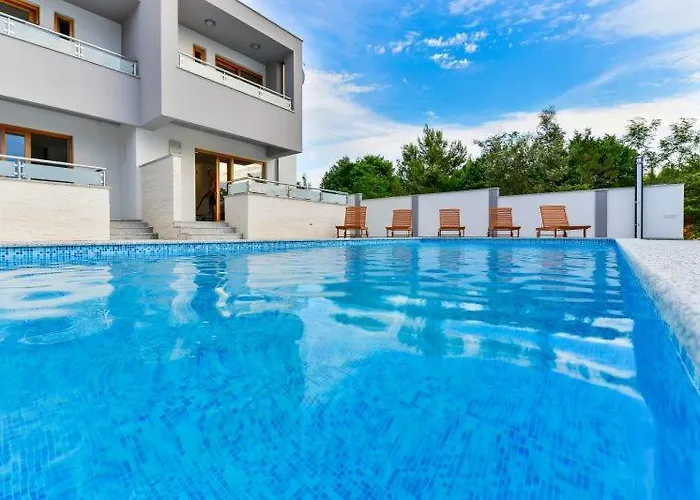 فيلة With Roof Terrace 50 Meters From The Beach- By Ta Leut Agency