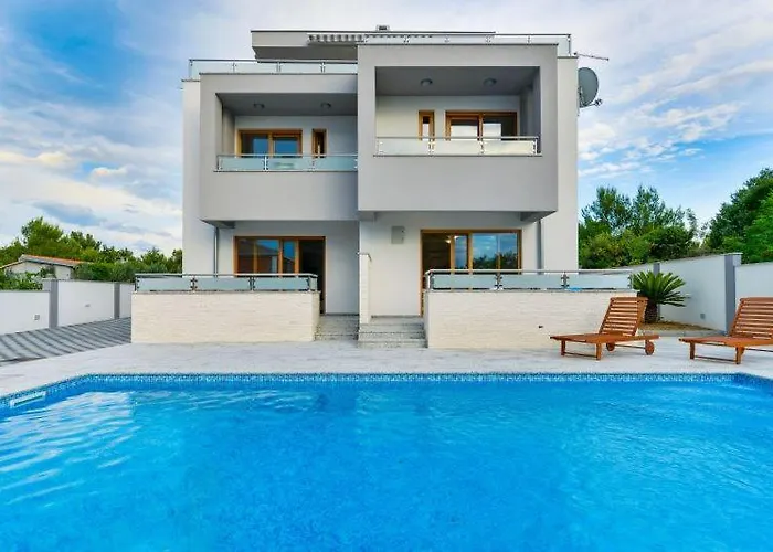 فيلة With Roof Terrace 50 Meters From The Beach- By Ta Leut Agency